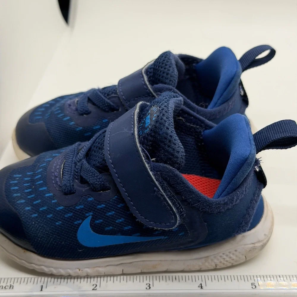 Nike Free RN Toddler Shoes Navy‎ Blue Hook and Loop Athletic Sneakers Size 6C